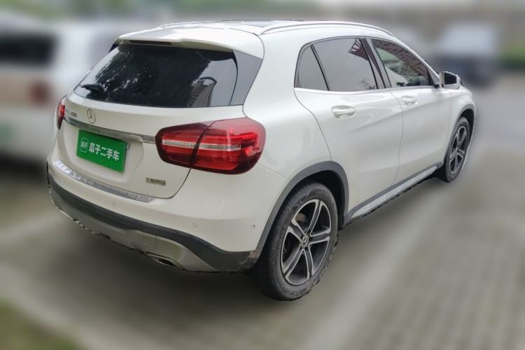 Used Mercedes-Benz GLA 2018 GLA 200 Fashion Model Rear Right 45 Deg
