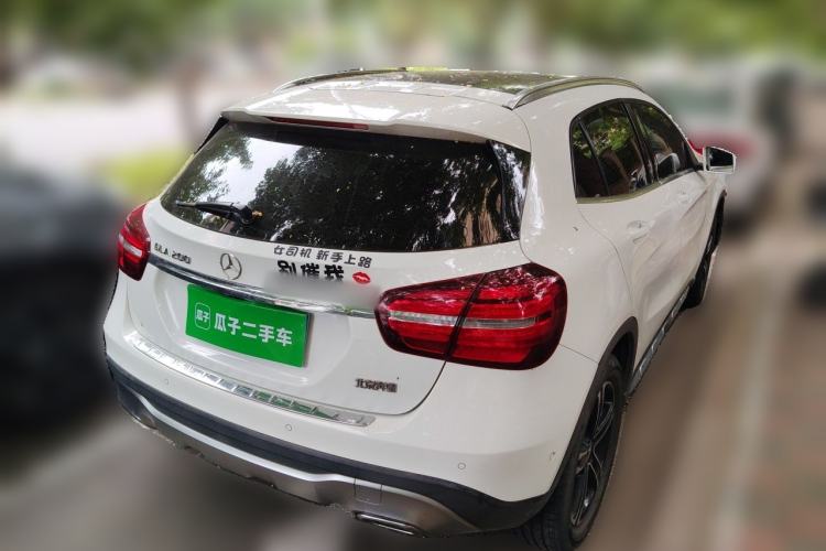 Used Mercedes-Benz GLA 2018 GLA 200 Fashion Model Rear Right 45 Deg