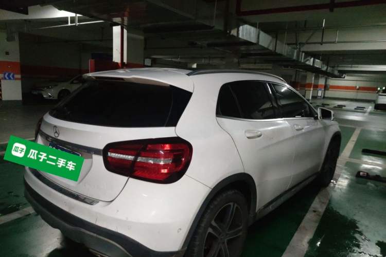 Used Mercedes-Benz GLA 2018 GLA 200 Fashion Model Rear Right 45 Deg