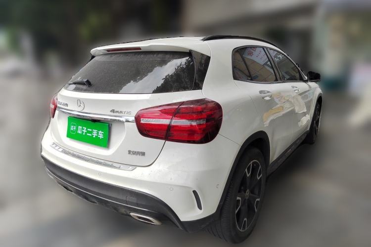 Used Mercedes-Benz GLA 2018 GLA 220 4MATIC Sport Edition Rear Right 45 Deg