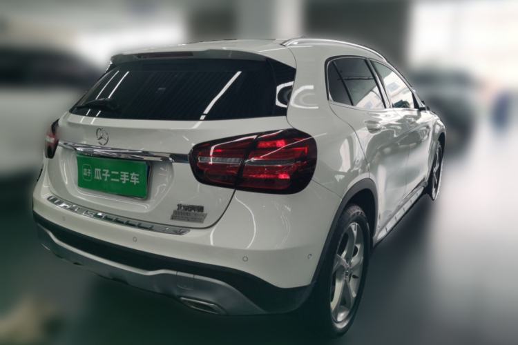 Used Mercedes-Benz GLA 2018 GLA 200 Sport Edition Rear Right 45 Deg
