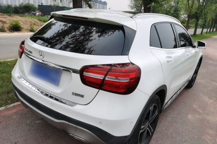 Used Mercedes-Benz GLA 2018 GLA 200 Fashion Model Rear Right 45 Deg