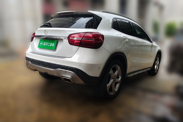 Used Mercedes-Benz GLA 2018 GLA 200 Sport Edition Rear Right 45 Deg