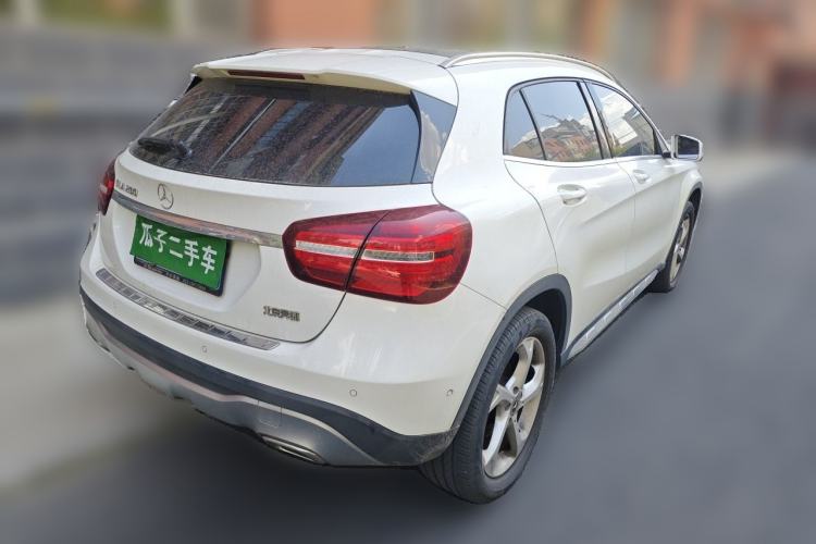 Used Mercedes-Benz GLA 2018 GLA 200 Sport Edition Rear Right 45 Deg