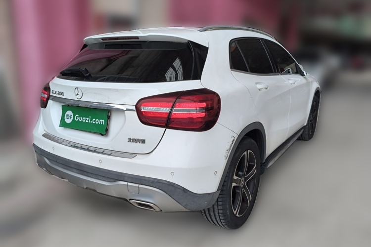 Used Mercedes-Benz GLA 2018 GLA 200 Fashion Model Rear Right 45 Deg