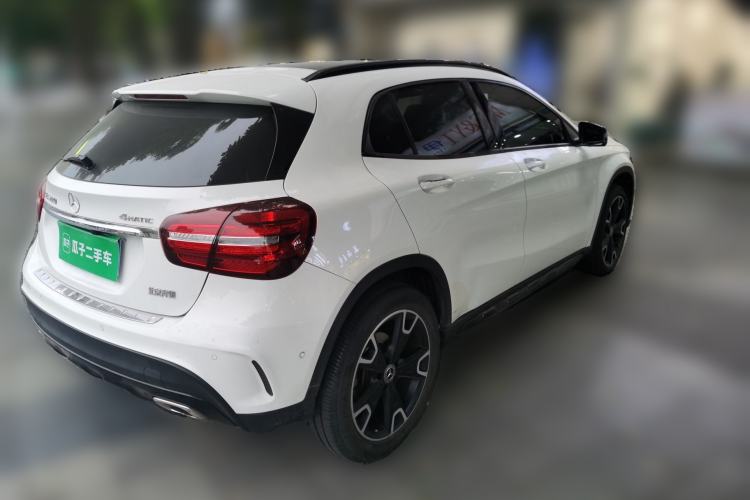 Used Mercedes-Benz GLA 2018 GLA 220 4MATIC Sport Edition Rear Right 45 Deg