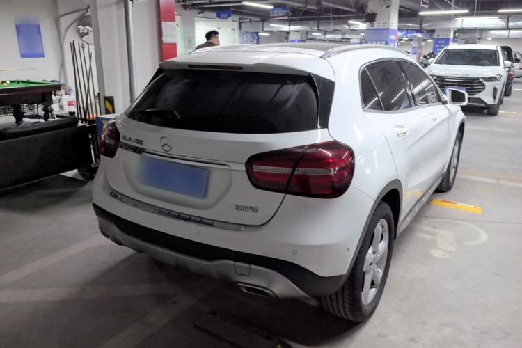 Used Mercedes-Benz GLA 2018 GLA 200 Sport Edition Rear Right 45 Deg