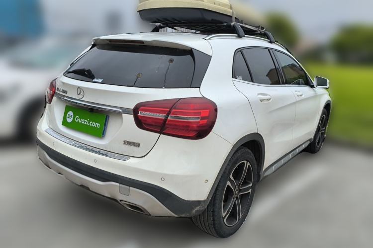 Used Mercedes-Benz GLA 2018 GLA 200 Fashion Model Rear Right 45 Deg