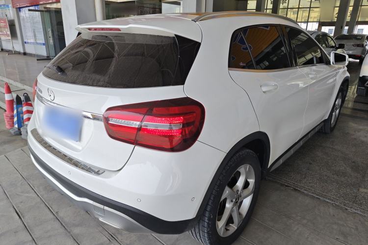 Used Mercedes-Benz GLA 2018 GLA 200 Sport Edition Rear Right 45 Deg