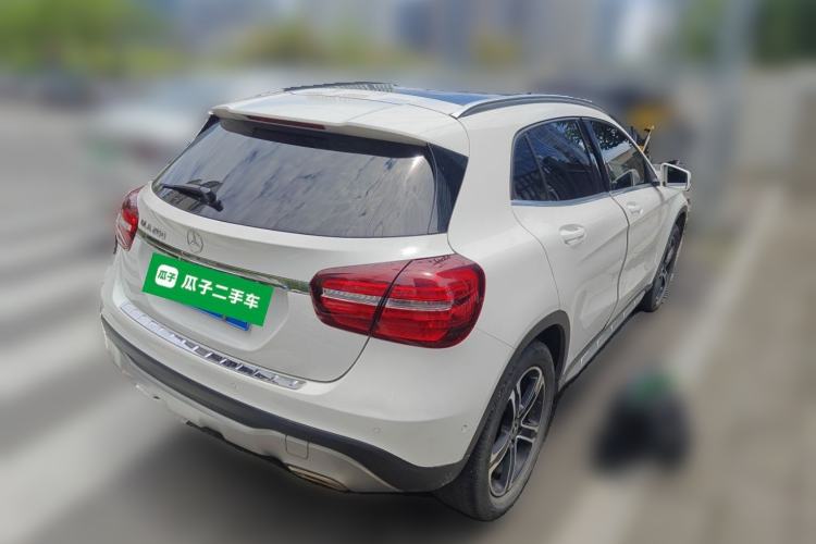 Used Mercedes-Benz GLA 2018 GLA 200 Fashion Model Rear Right 45 Deg
