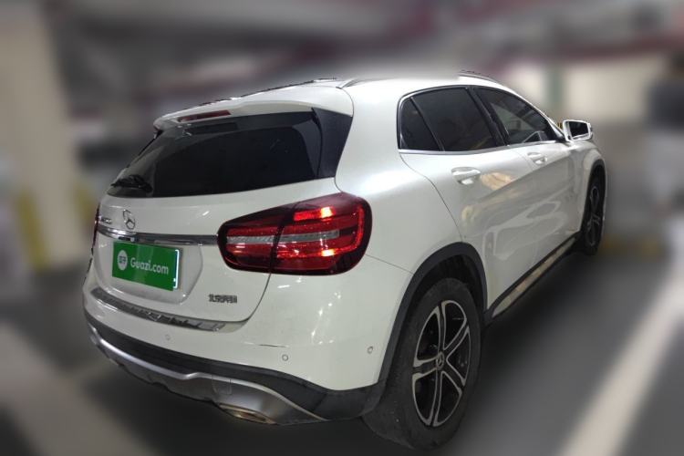 Used Mercedes-Benz GLA 2018 GLA 200 Fashion Model Rear Right 45 Deg