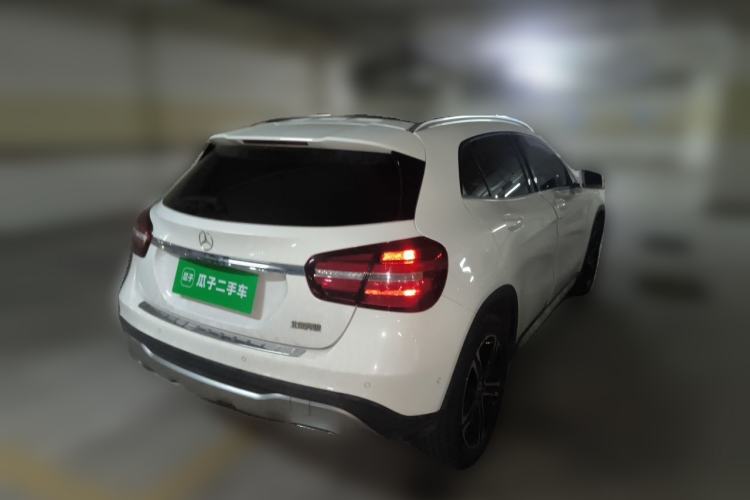 Used Mercedes-Benz GLA 2018 GLA 200 Fashion Model Rear Right 45 Deg