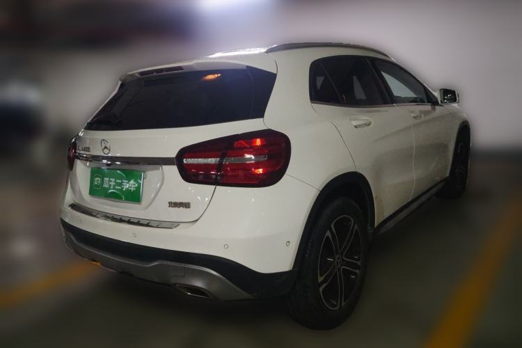 Used Mercedes-Benz GLA 2018 GLA 200 Fashion Model Rear Right 45 Deg