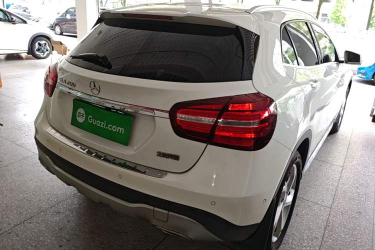 Used Mercedes-Benz GLA 2018 GLA 200 Sport Edition Rear Right 45 Deg