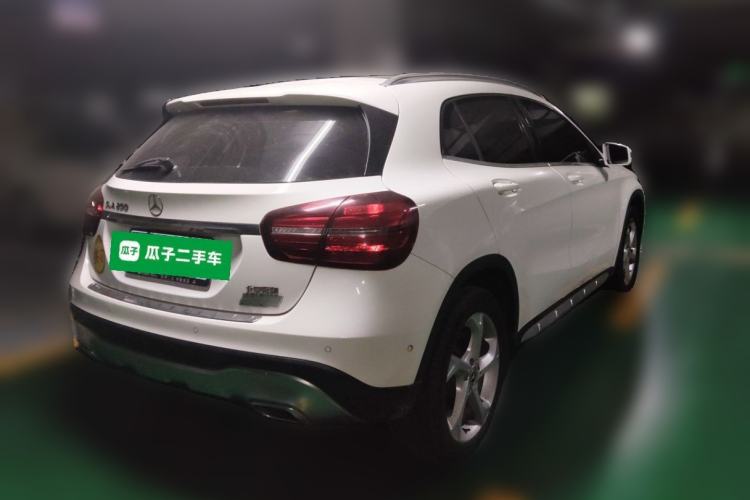 Used Mercedes-Benz GLA 2018 GLA 200 Sport Edition Rear Right 45 Deg