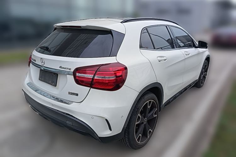 Used Mercedes-Benz GLA 2018 GLA 220 4MATIC Sport Edition Rear Right 45 Deg