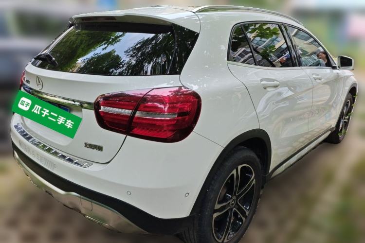 Used Mercedes-Benz GLA 2018 GLA 200 Fashion Model Rear Right 45 Deg