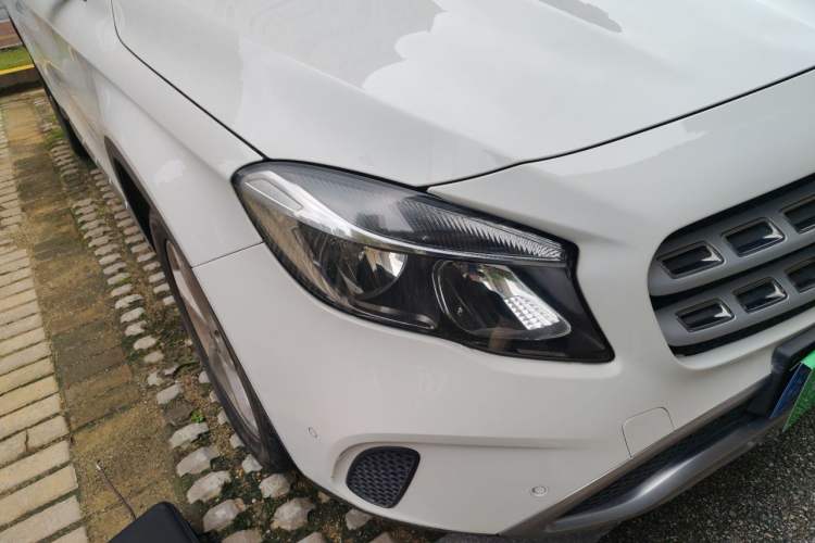 Used Mercedes-Benz GLA 2018 GLA 200 Sport Edition Right Front Headlight