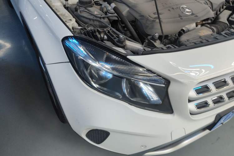 Used Mercedes-Benz GLA 2018 GLA 200 Sport Edition Right Front Headlight
