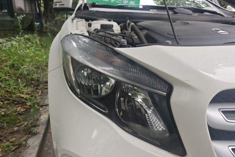 Used Mercedes-Benz GLA 2018 GLA 200 Sport Edition Right Front Headlight