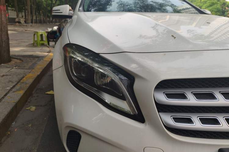 Used Mercedes-Benz GLA 2018 GLA 200 Fashion Model Right Front Headlight