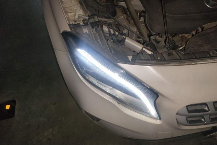 Used Mercedes-Benz GLA 2018 GLA 200 Fashion Model Right Front Headlight