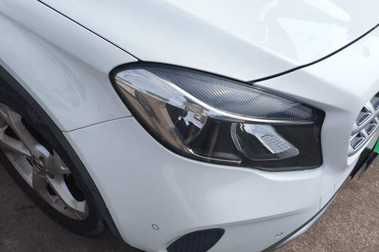 Used Mercedes-Benz GLA 2018 GLA 200 Sport Edition Right Front Headlight