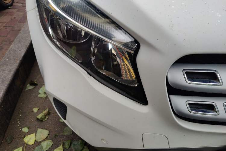 Used Mercedes-Benz GLA 2018 GLA 200 Sport Edition Right Front Headlight