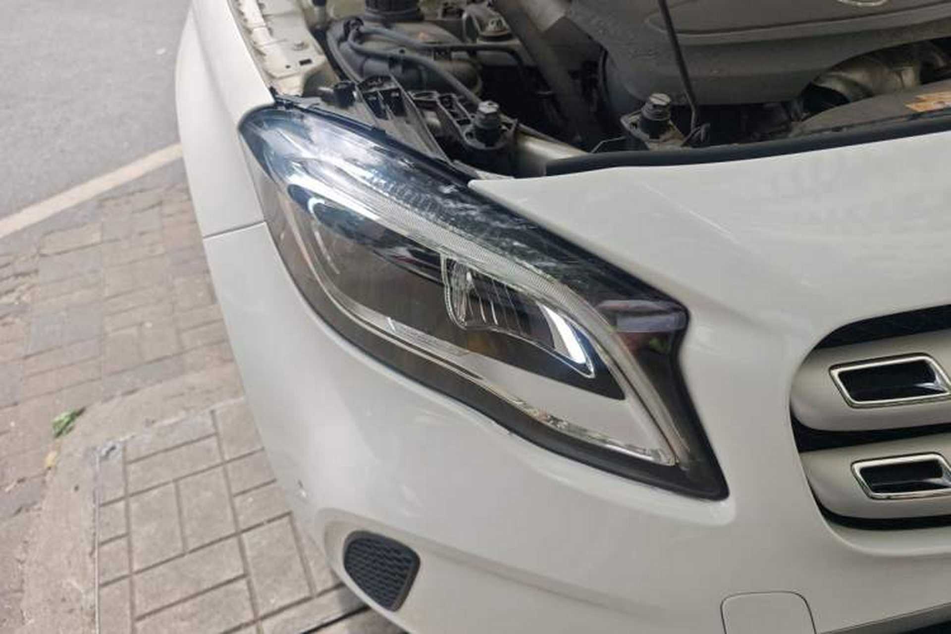 Used Mercedes-Benz GLA 2018 GLA 200 Sport Edition Right Front Headlight