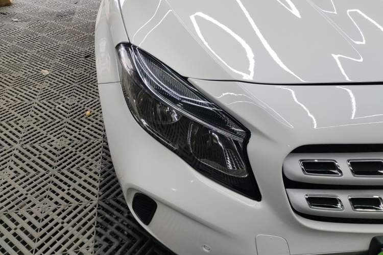 Used Mercedes-Benz GLA 2018 GLA 200 Sport Edition Right Front Headlight