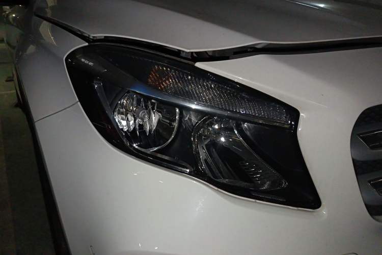 Used Mercedes-Benz GLA 2018 GLA 200 Sport Edition Right Front Headlight