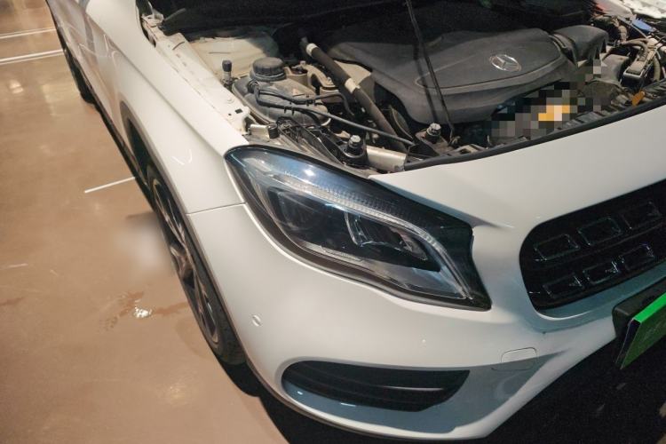 Used Mercedes-Benz GLA 2018 GLA 220 4MATIC Sport Edition Right Front Headlight