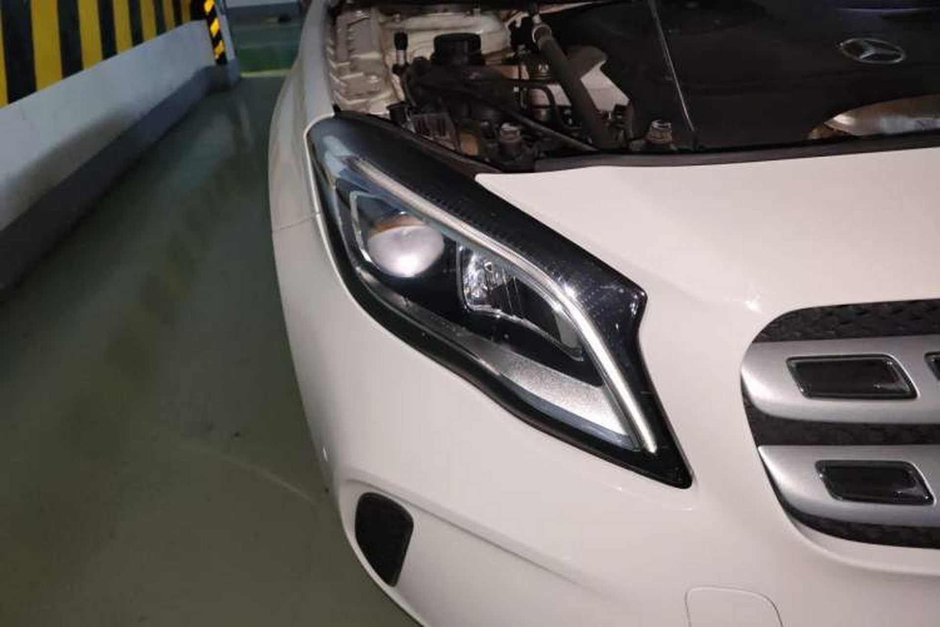 Used Mercedes-Benz GLA 2018 GLA 200 Fashion Model Right Front Headlight