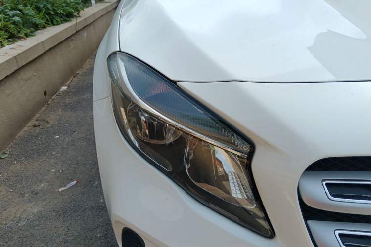 Used Mercedes-Benz GLA 2018 GLA 200 Sport Edition Right Front Headlight