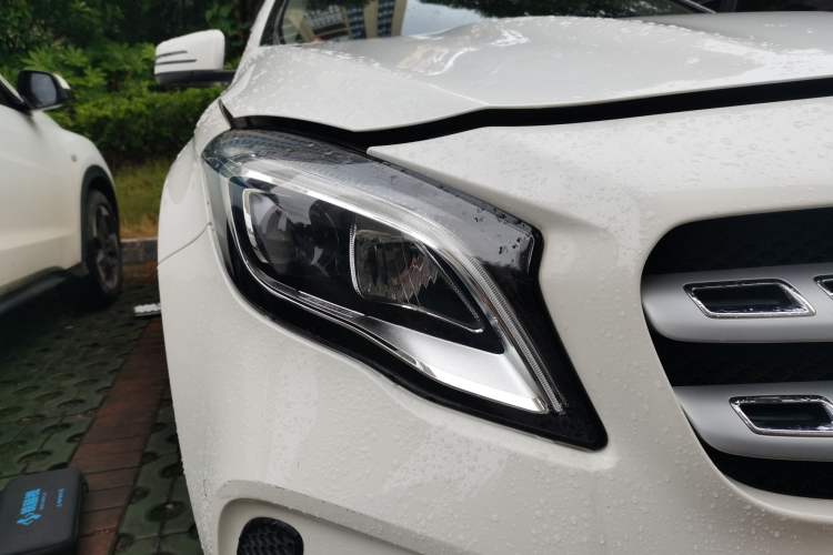 Used Mercedes-Benz GLA 2018 GLA 200 Fashion Model Right Front Headlight