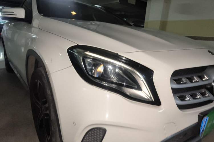Used Mercedes-Benz GLA 2018 GLA 200 Fashion Model Right Front Headlight