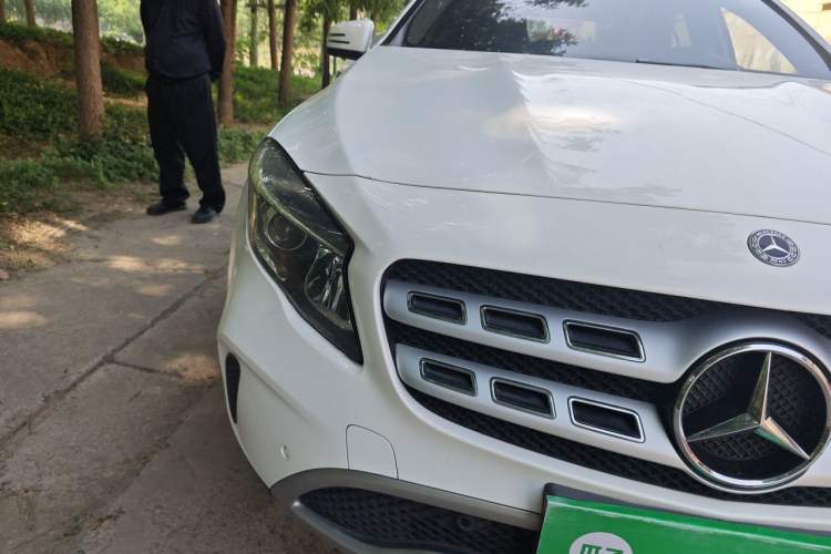 Used Mercedes-Benz GLA 2018 GLA 200 Sport Edition Right Front Headlight
