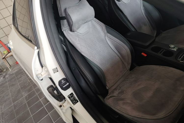 Used Mercedes-Benz GLA 2018 GLA 200 Fashion Model Right Front Seat