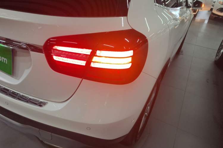 Used Mercedes-Benz GLA 2018 GLA 200 Sport Edition Right Rear Taillight