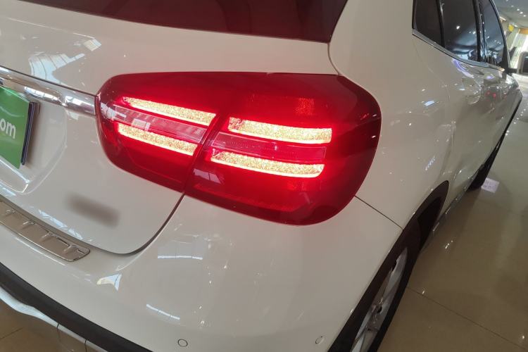 Used Mercedes-Benz GLA 2018 GLA 200 Sport Edition Right Rear Taillight