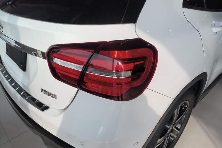 Used Mercedes-Benz GLA 2018 GLA 200 Fashion Model Right Rear Taillight