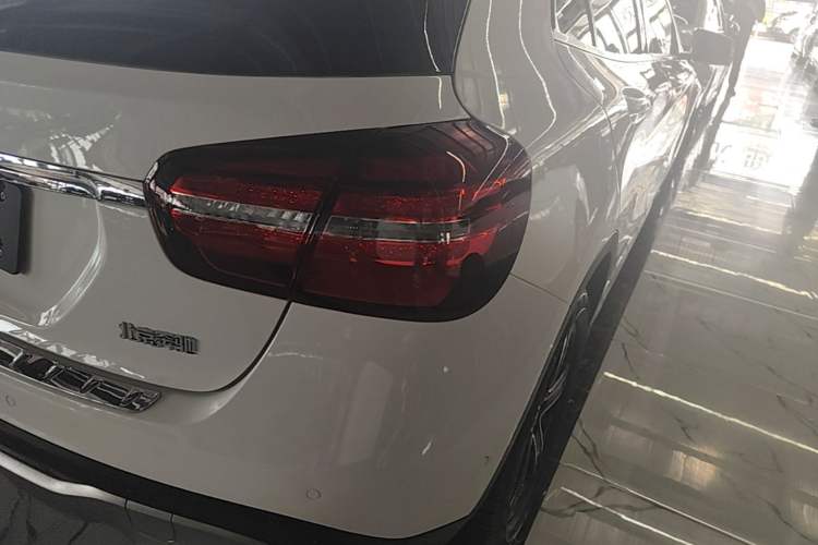 Used Mercedes-Benz GLA 2018 GLA 200 Fashion Model Right Rear Taillight