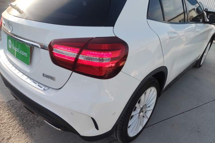 Used Mercedes-Benz GLA 2018 GLA 200 Polar Limited Edition Right Rear Taillight