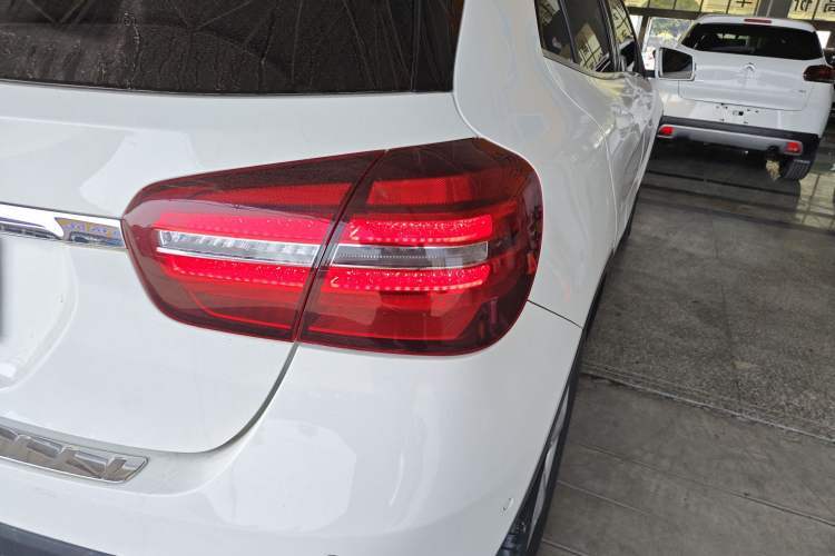 Used Mercedes-Benz GLA 2018 GLA 200 Sport Edition Right Rear Taillight