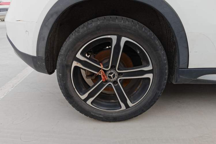 Used Mercedes-Benz GLA 2018 GLA 200 Fashion Model Right Rear Wheel Hub