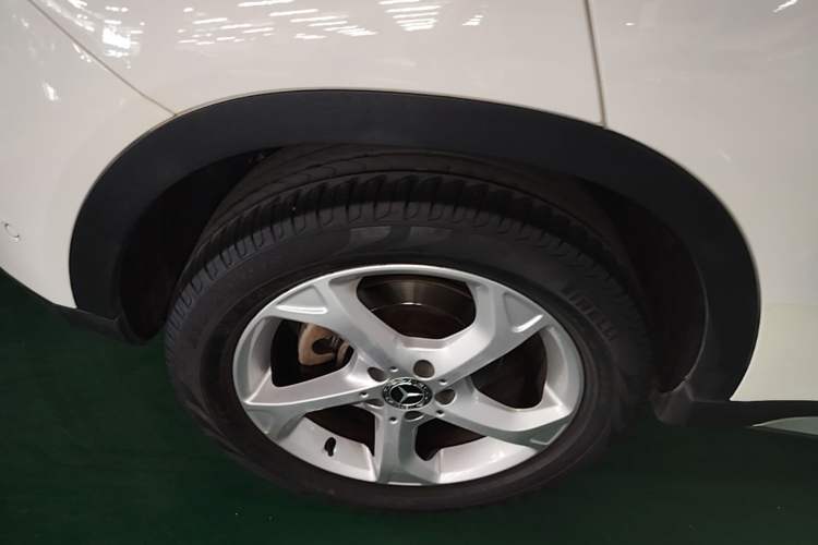 Used Mercedes-Benz GLA 2018 GLA 200 Sport Edition Right Rear Wheel Hub