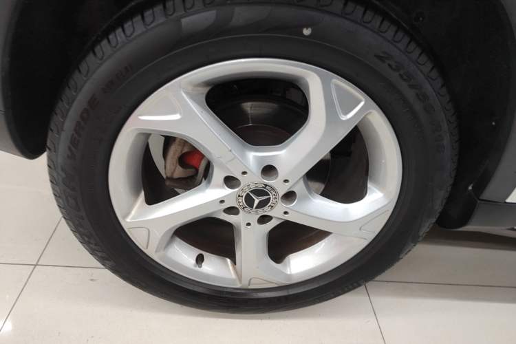 Used Mercedes-Benz GLA 2018 GLA 200 Sport Edition Right Rear Wheel Hub