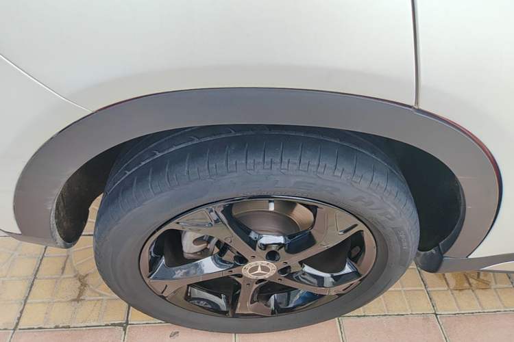 Used Mercedes-Benz GLA 2018 GLA 200 Sport Edition Right Rear Wheel Hub