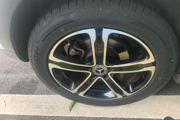 Used Mercedes-Benz GLA 2018 GLA 200 Fashion Model Right Rear Wheel Hub