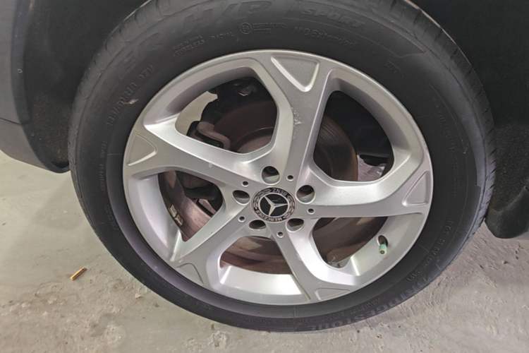 Used Mercedes-Benz GLA 2018 GLA 200 Sport Edition Right Rear Wheel Hub